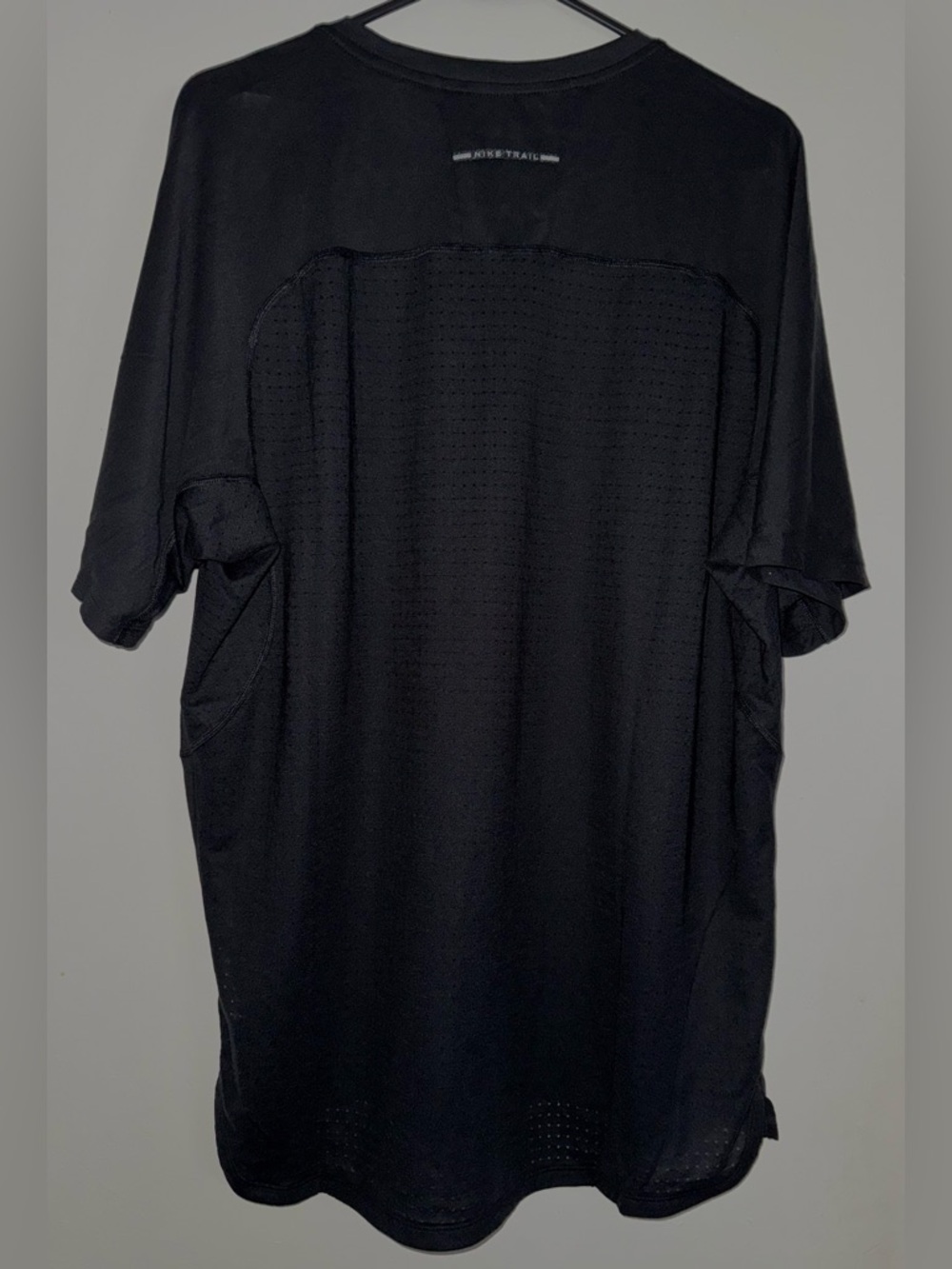 Nike Trail Dri-Fit Solar Chase Running Shirt Black Men's Large - Picture 3 of 6